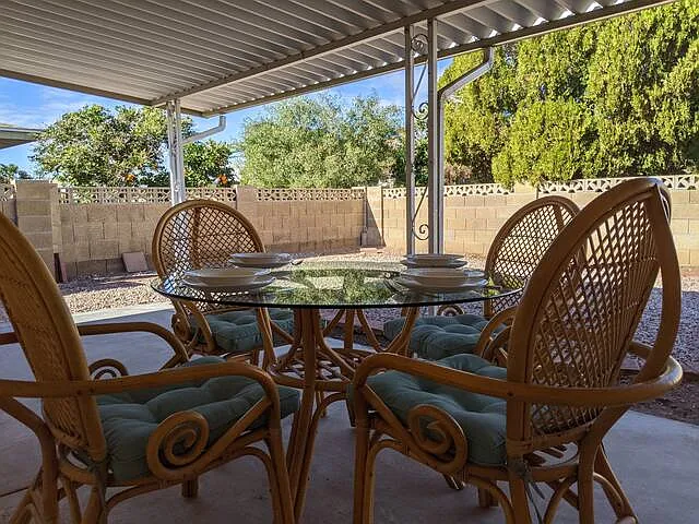 4212 E Dragoon Ave — Photo 9