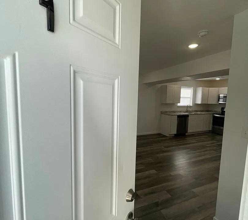410 Doxey St #1