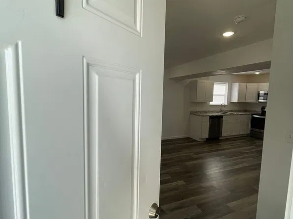 410 Doxey St #1, Strafford, MO 65757