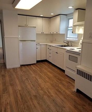 5th image of 1213 Union Ave Unit A