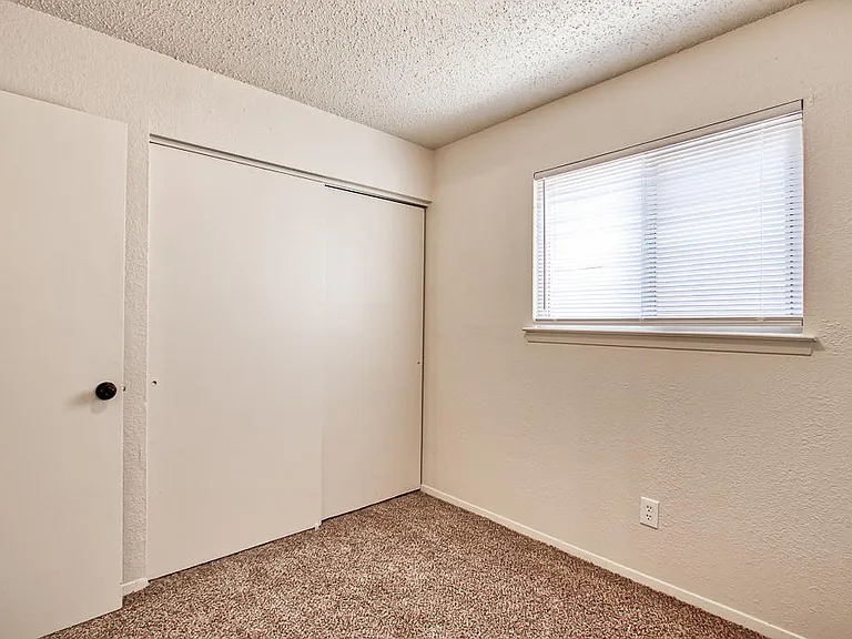 10720 McAllen Pl — Photo 28