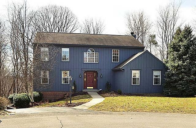 1st image of 318 Yorktown Dr