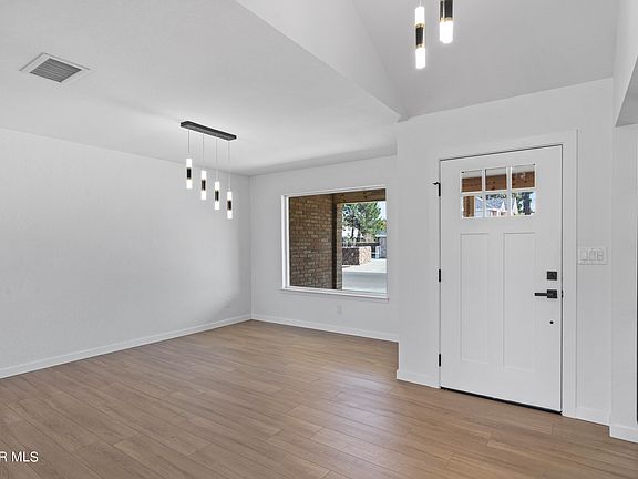 4th image of 1848 Paseo Real Cir