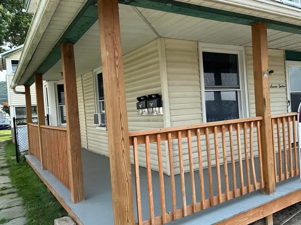 712 S Front St, Sunbury, PA 17801