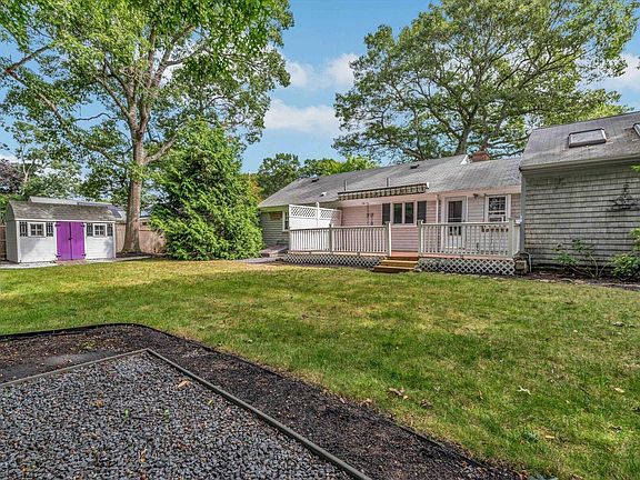3rd image of 67 Lakefield Road
