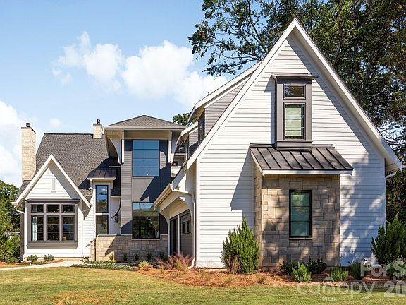 2nd image of 5555 Fairview Rd