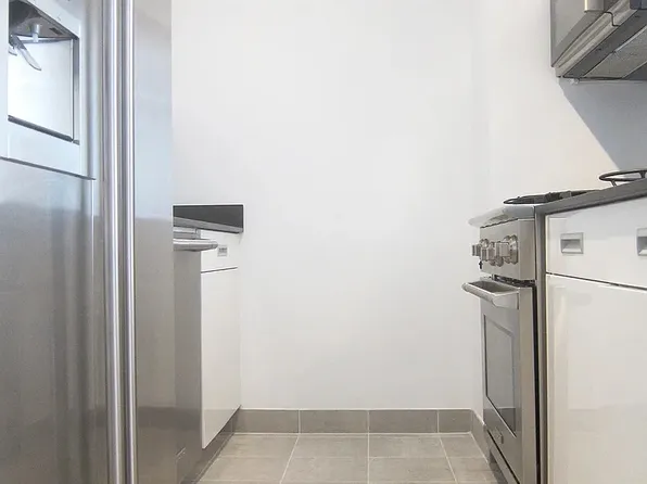 99 John Street image 7 of 11