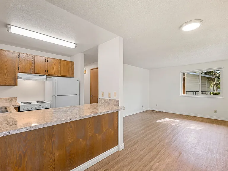 1212 Nevada St — Photo 18