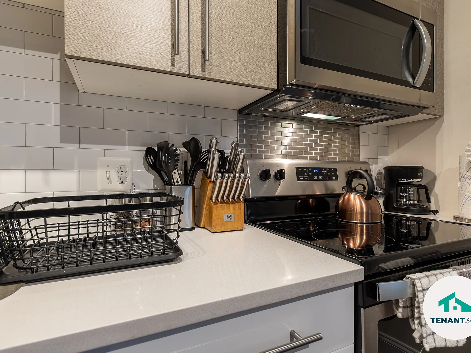 Baltimore Loft Apartments — Photo 3