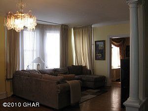living rm