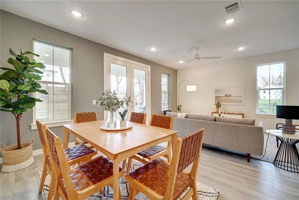 2624 Metcalfe Rd — Photo 4