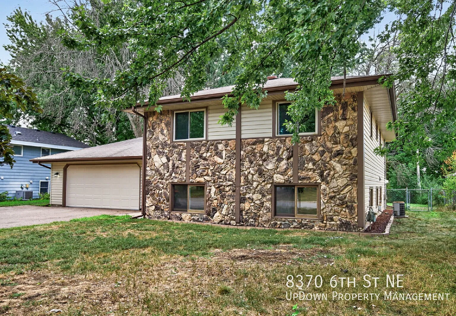 Spacious 4-Bed Home with Finished Basement in Spring Lake Park - 8370 6th St NE — Photo 2
