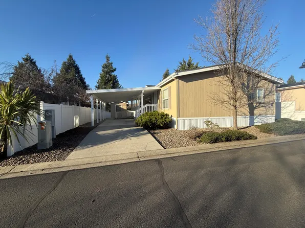 4425 W Main St, Medford, OR 97501