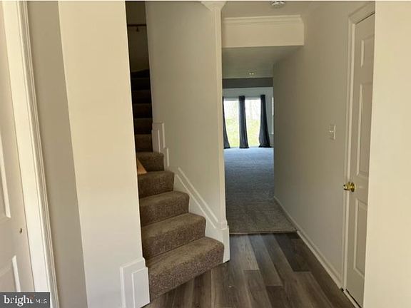 2nd image of 841 Monet Dr
