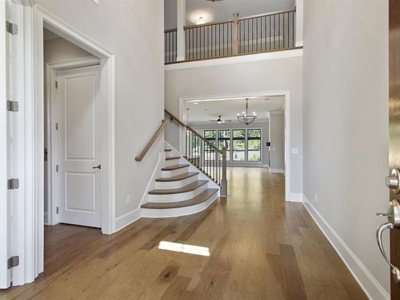 5th image of 4149 Avid Park NE #16