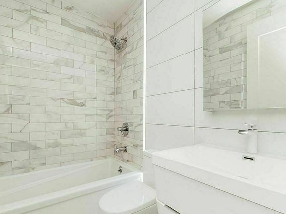 3rd image of 198 Clifton Pl #2A