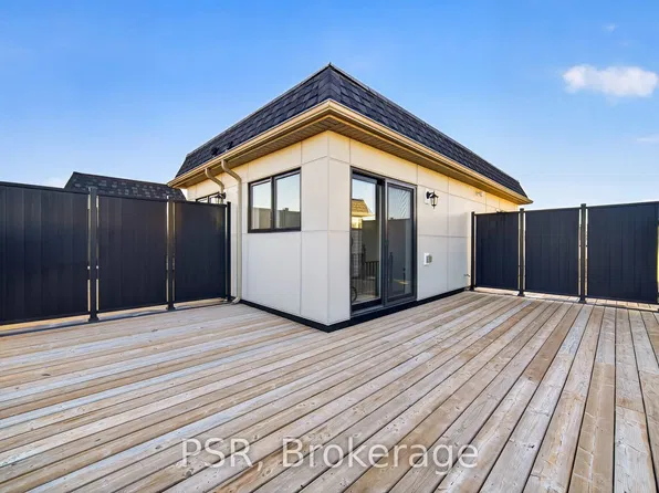 88 William Shearn Cres, Markham, ON L6C 3J4