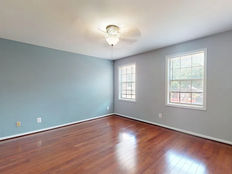 1407 E Abingdon Dr #4 — Photo 12