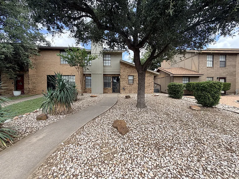 1722 Utah Ave #1 — Photo 1
