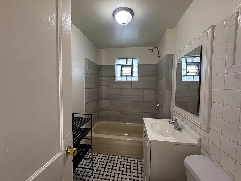 10406 S Indiana Ave — Photo 8