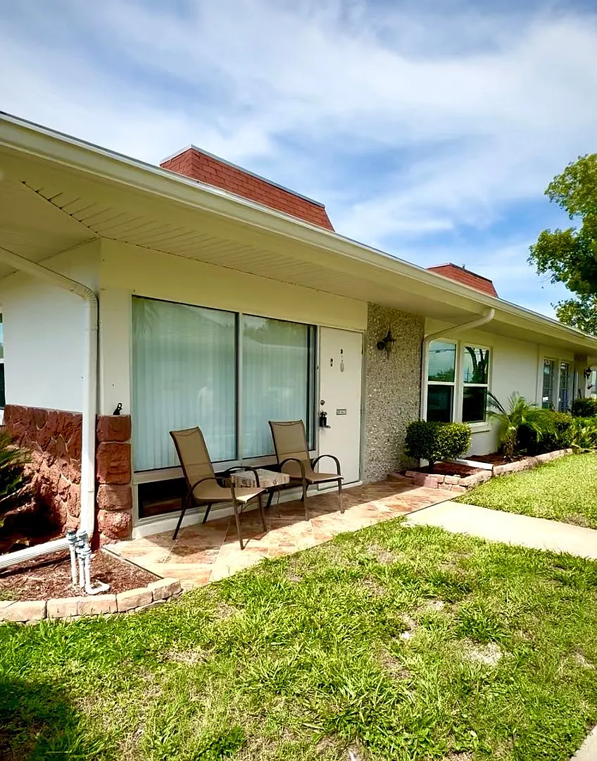 Beautifully Updated Condo in a Gated Active 55+ Community — Photo 2