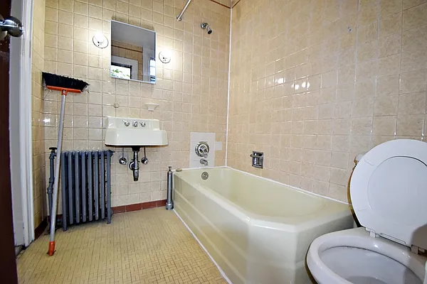 Rented by Bold New York | media 8