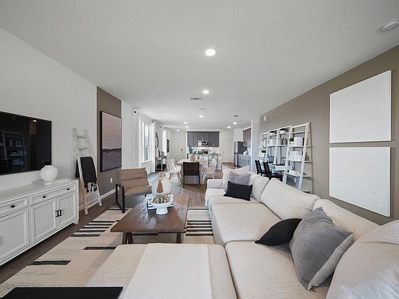 Spacious living room