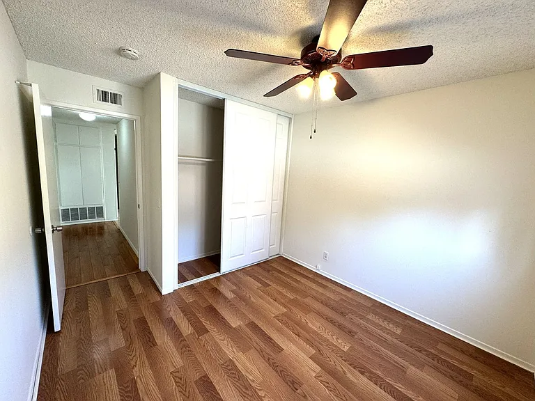 7642 E Woodsboro Ave — Photo 7