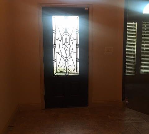 3rd image of 4007 Oporto St