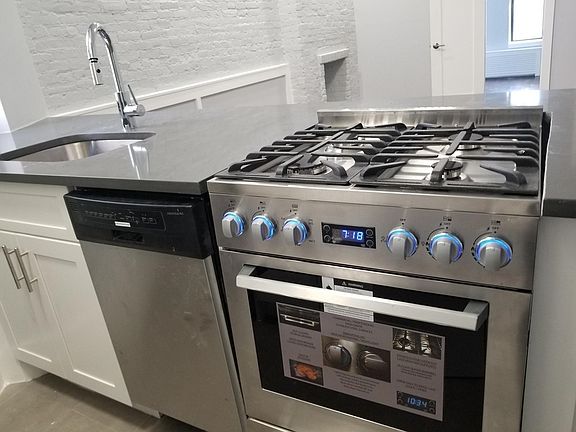 2nd image of 534 E 83rd St APT 4C