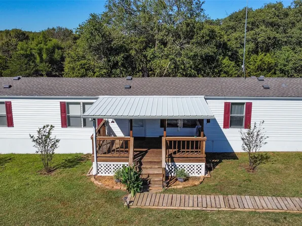 1185 Clark Rd, Gainesville, TX 76240