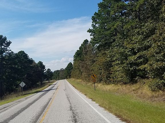 4th image of 111A Highway 56