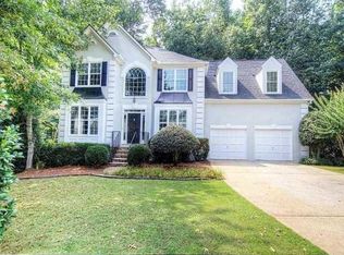 320 Camber Woods Ct, Roswell, GA