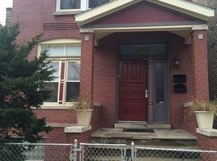 2455 W Huron St #1, Chicago, IL 60612