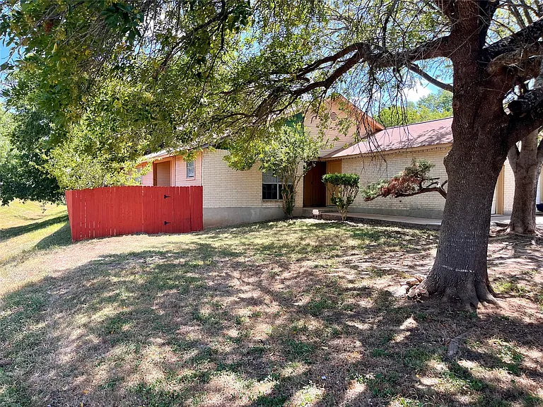 2802 Aftonshire Way #B — Photo 2
