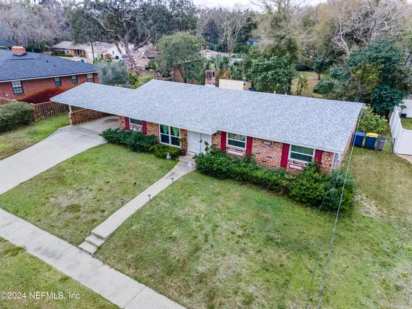 5720 ST ISABEL Drive, Jacksonville, FL 32277