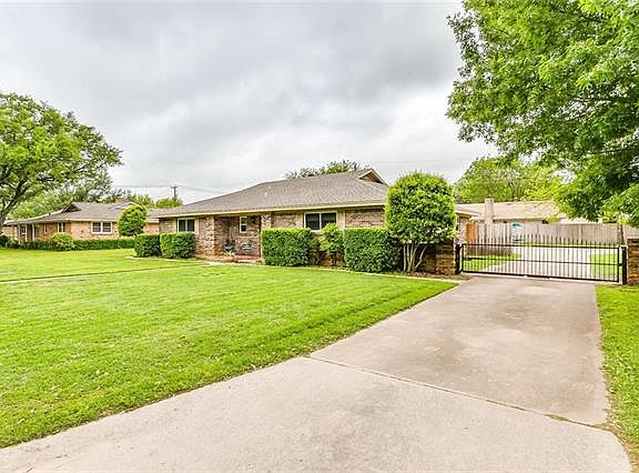 2nd image of 1234 Crestwood Dr