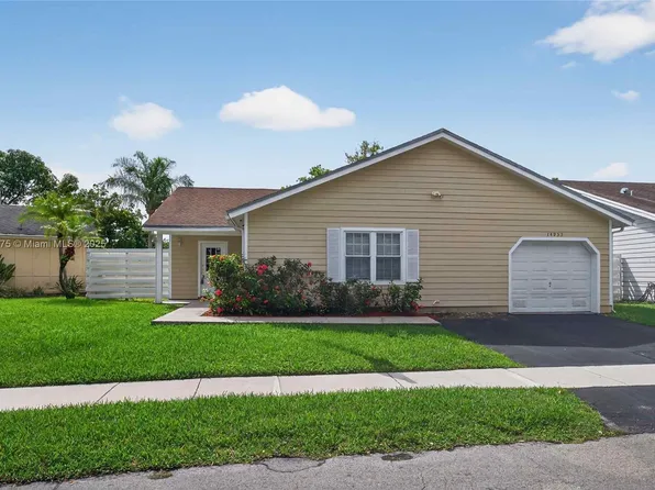 14953 SW 143rd Ct, Miami, FL 33186