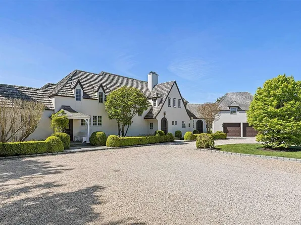 10 Dune Road, Quogue, NY 11959