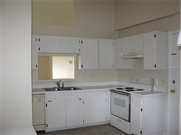 5th image of 1488 Loman Ct