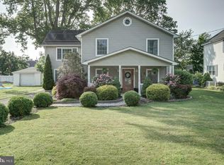557 Grape St, Hammonton, NJ 08037