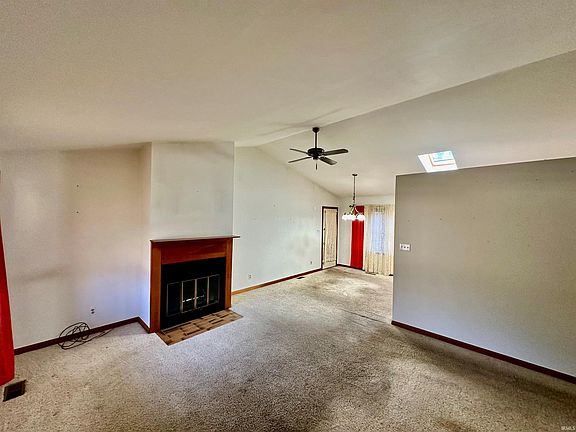 2nd image of 4277 Maryjoetta Dr