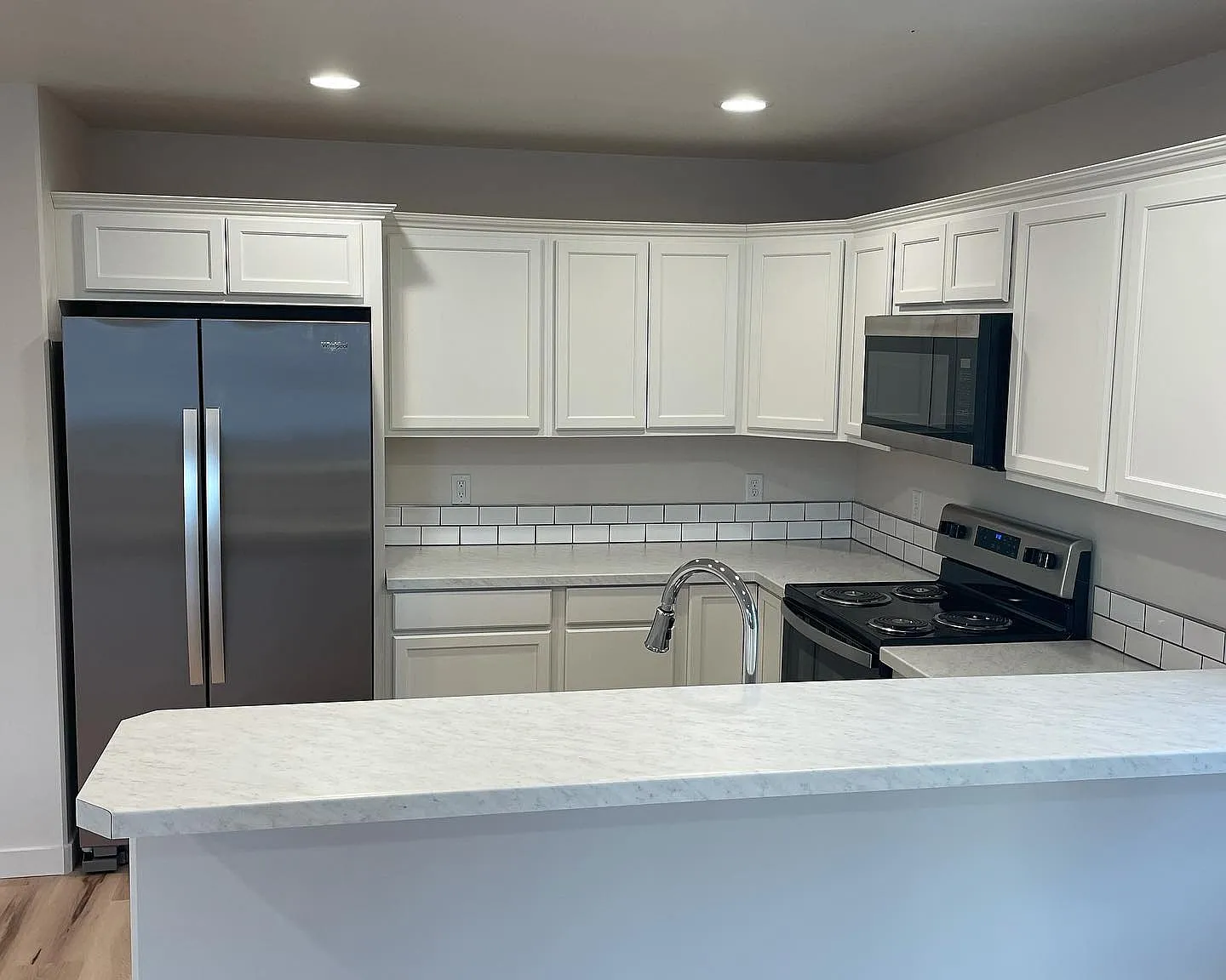2 bed, 1044 sqft, $1,400 — Photo 1