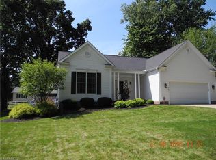 8119 Burkey Rd NW, North Canton, OH 44720