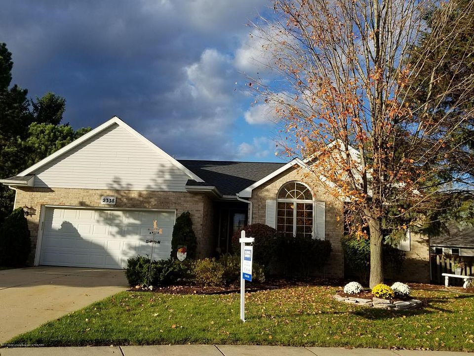1st image of 2338 Dickens Way