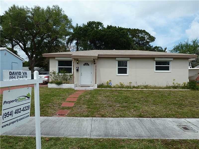 1st image of 1209 SW 20th St