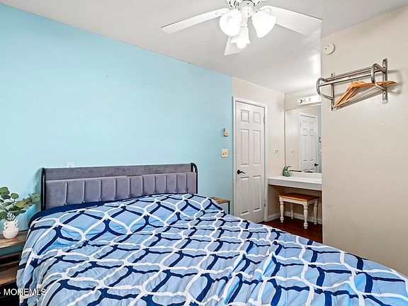 2nd image of 54 Lincoln Ave #1