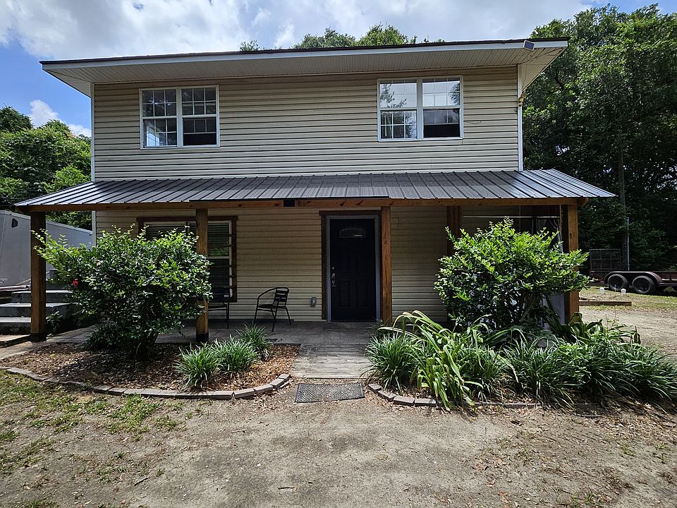 1st image of 3206 W Lee St #A
