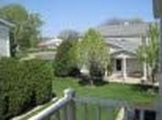 679 Cleo Ct, Wheeling, IL 60090