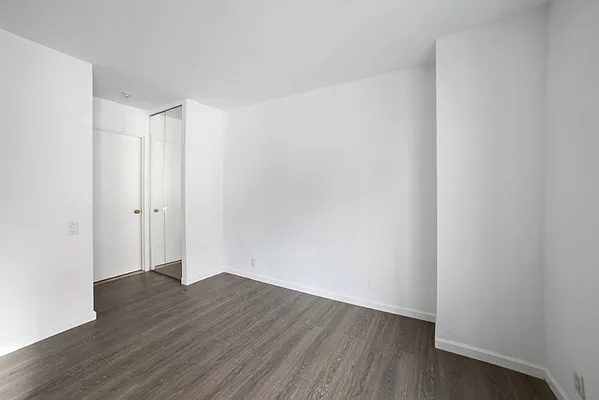 Rented by Battery Park Realty | media 15